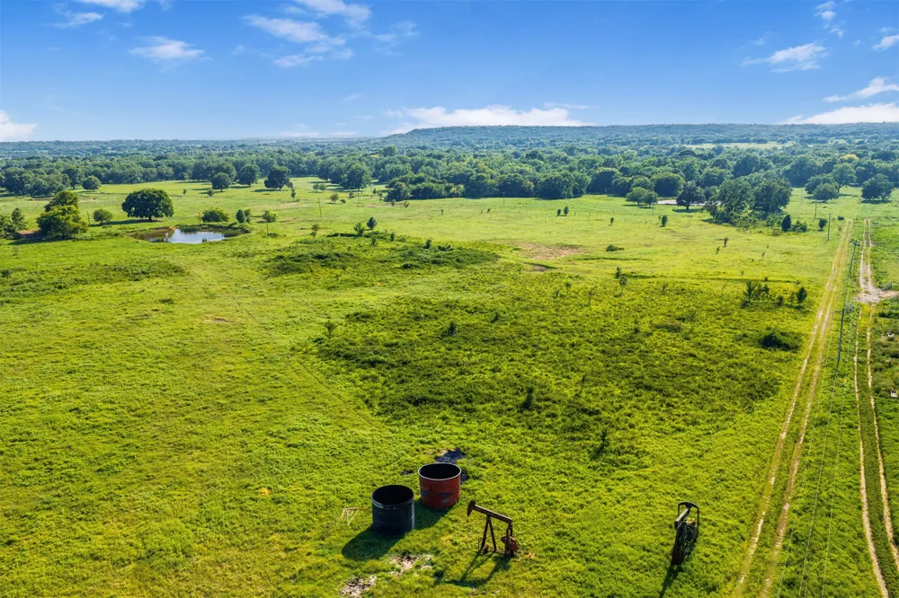 10 Dentonville Road Beggs, OK 74421