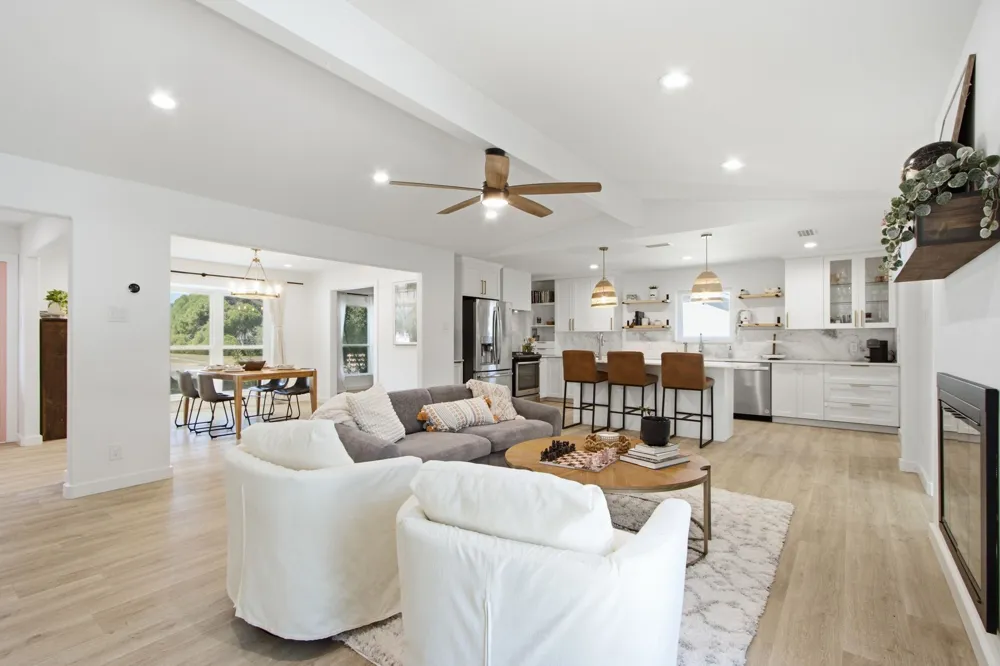 2202 Custer Parkway Richardson, TX 75080