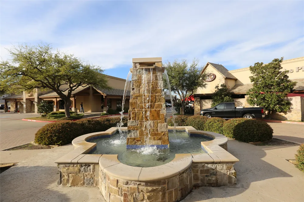 2202 Custer Parkway Richardson, TX 75080