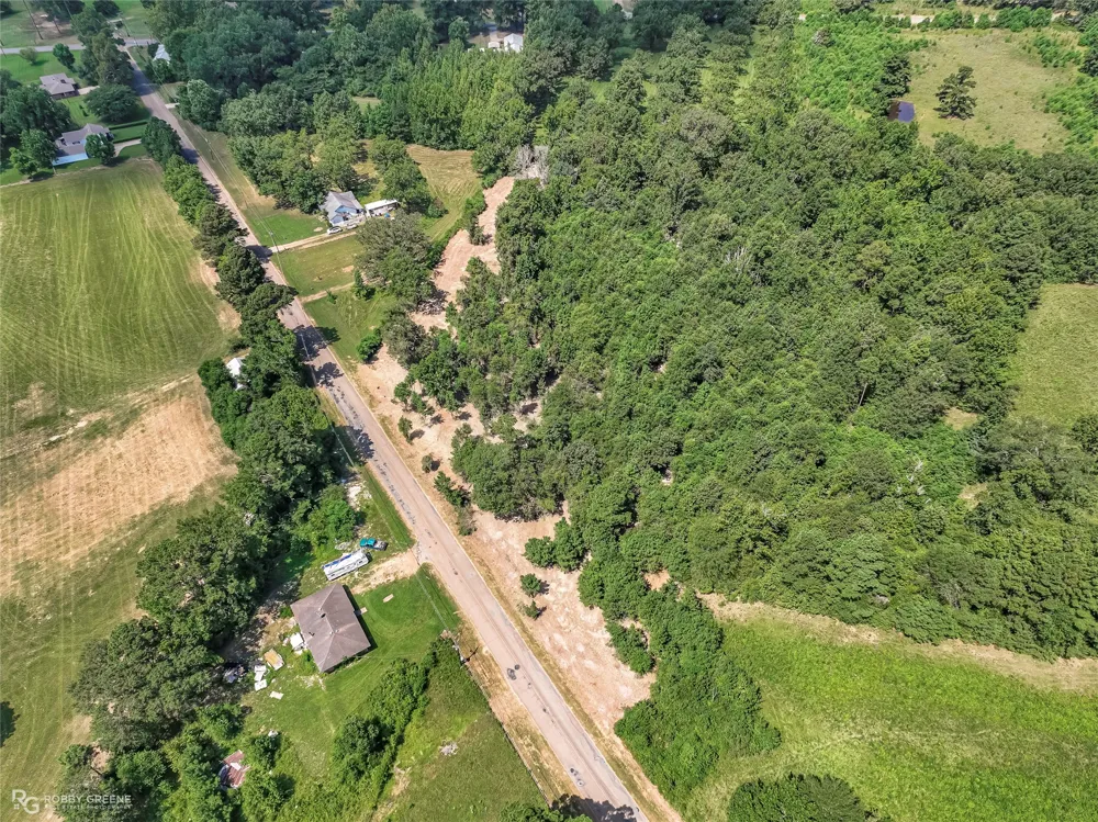 1 Percy Burns Road Springhill, LA 71075