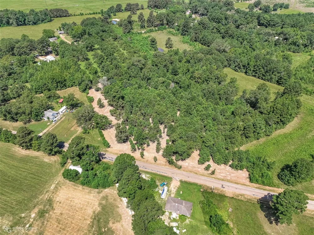 1 Percy Burns Road Springhill, LA 71075