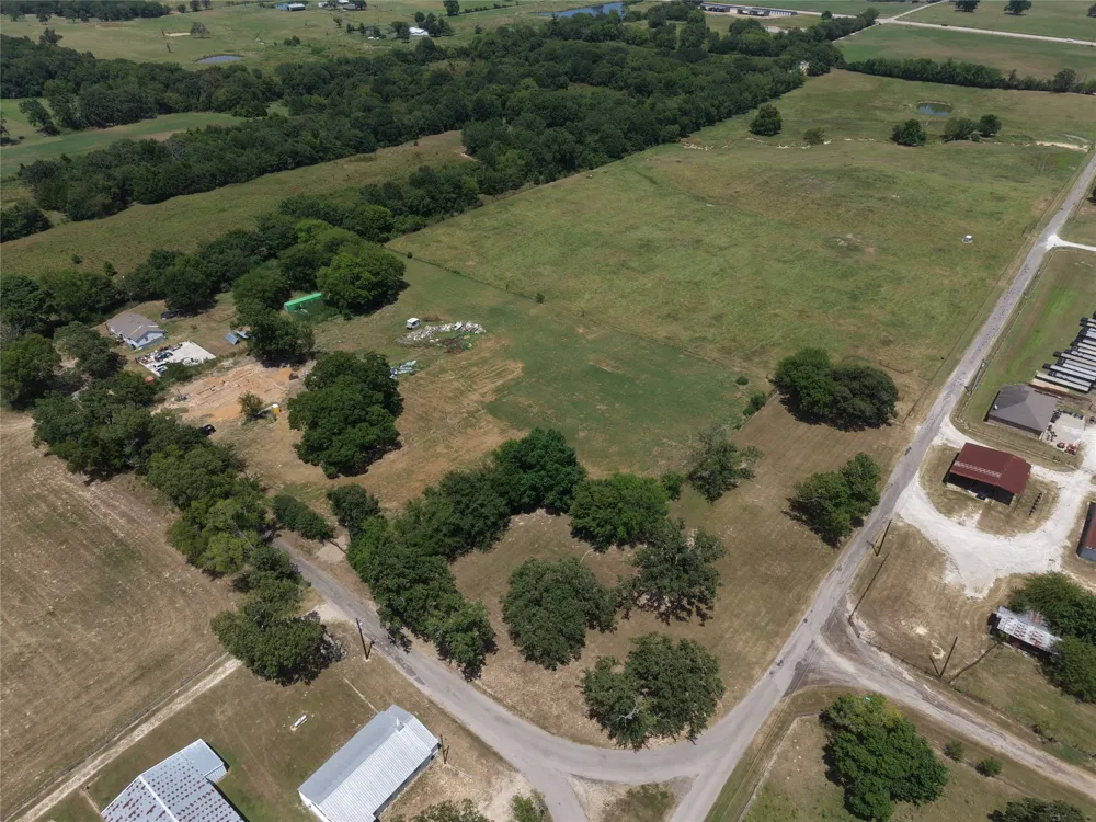 1195 RS COUNTY 1301 ROAD Emory, TX 75440