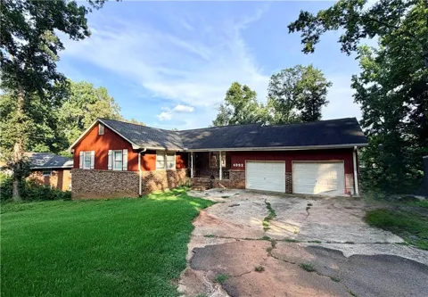 4992 Green Oak Drive SW