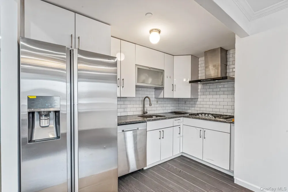 8115 Queens Boulevard #3A Elmhurst, NY 11373