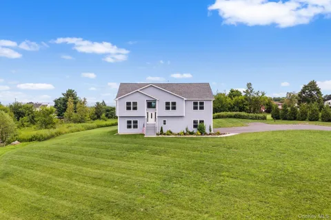 21 Meadow View Drive