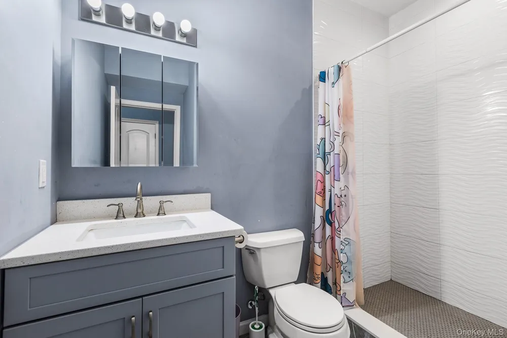 21 Meadow View Drive Marlboro, NY 12542