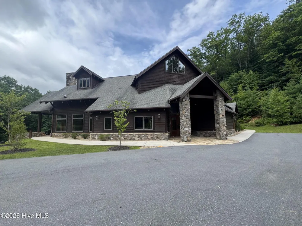 78 Lt 78 Pitch Pine Drive Sylva, NC 28779