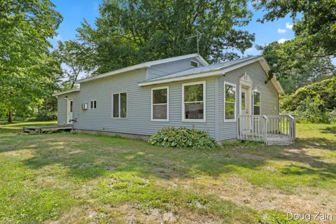 10680 15 Mile Road NE