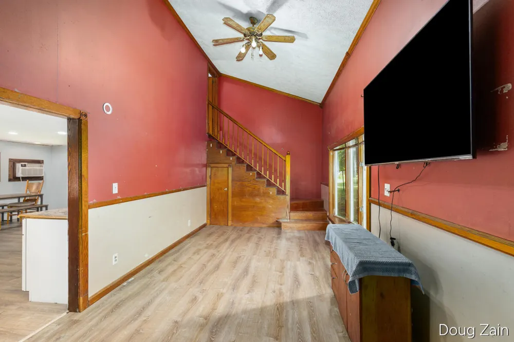 10680 15 Mile Road NE Cedar Springs, MI 49319