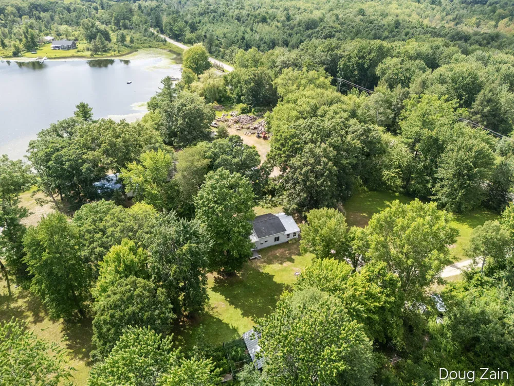 10680 15 Mile Road NE Cedar Springs, MI 49319