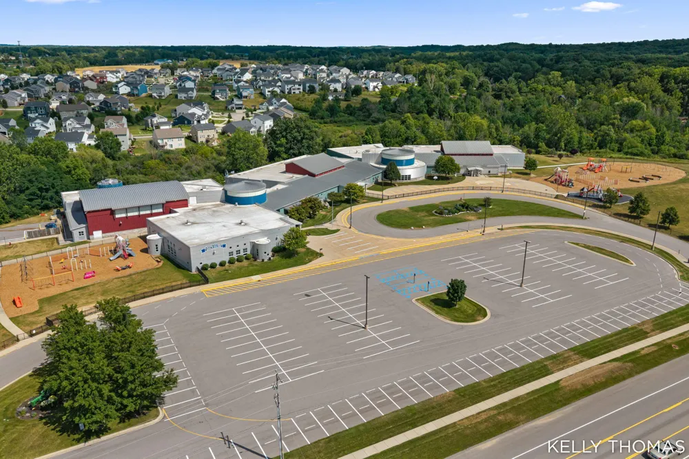 8153 Oldfield Court SE Byron Center, MI 49315