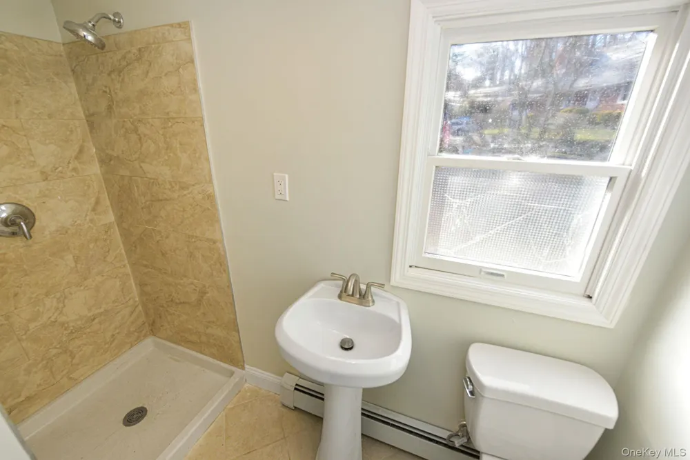34 Glenna Little Trail Huntington, NY 11743