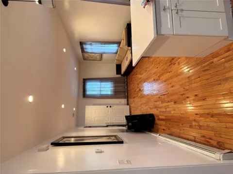 116 Winthrop Avenue