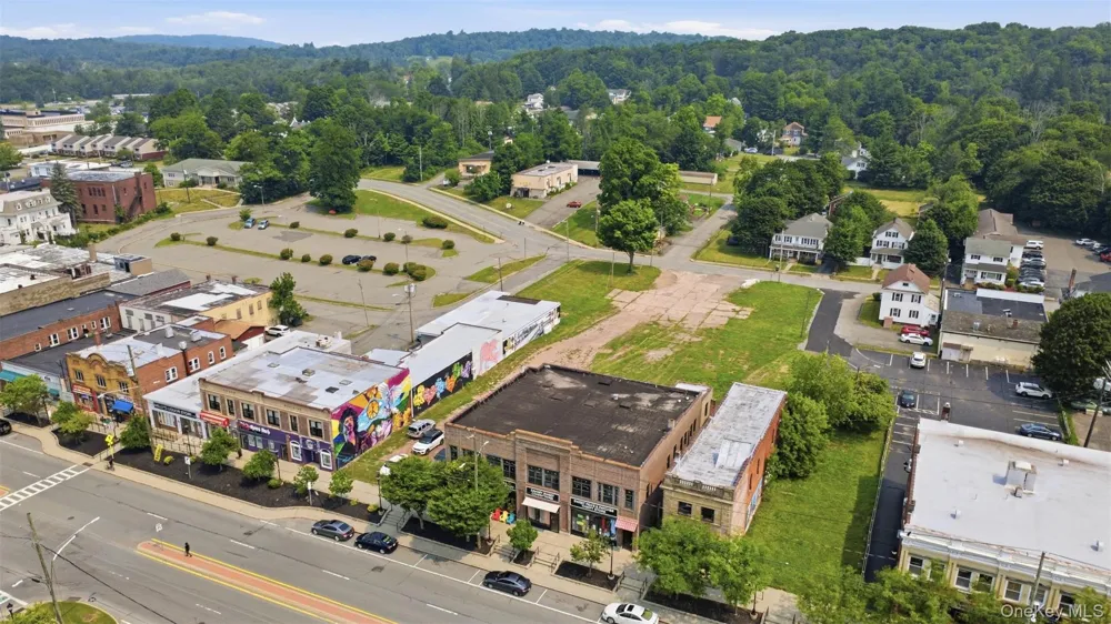 Broadway Monticello, NY 12701