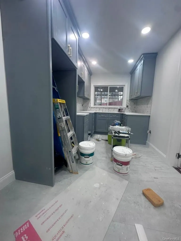2449 92nd Street East Elmhurst, NY 11369