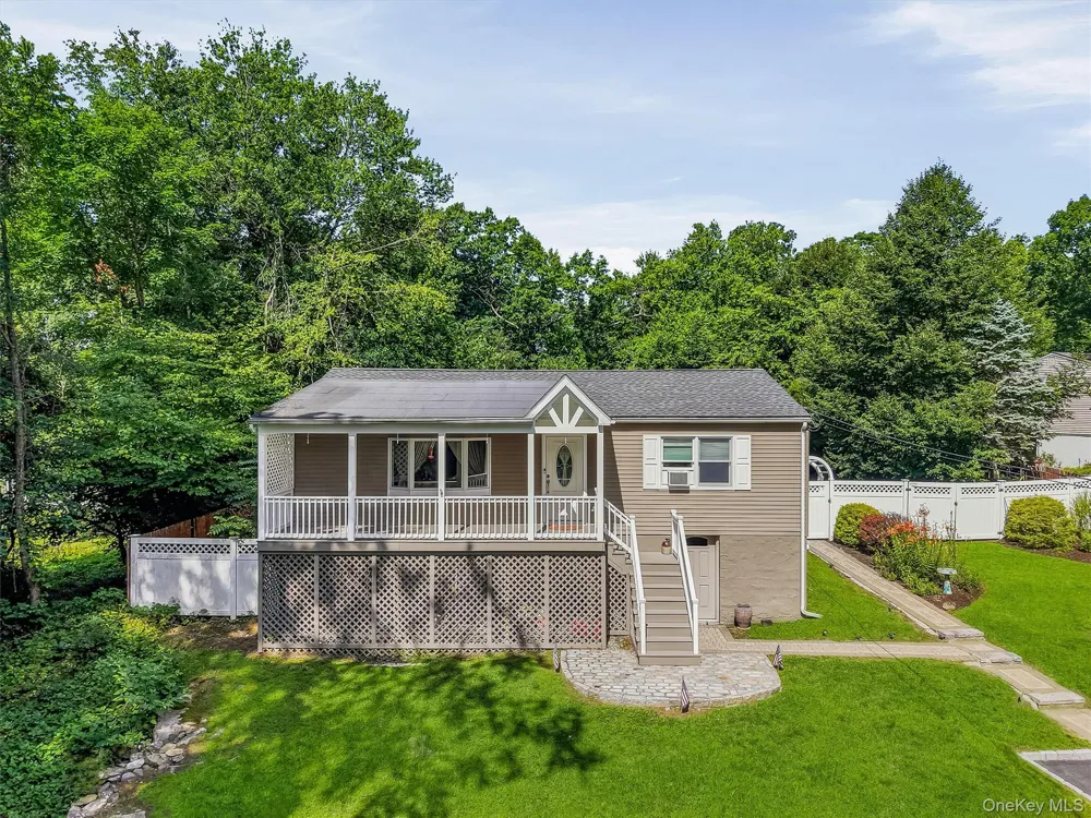 153 Kent Shore Drive Carmel, NY 10512