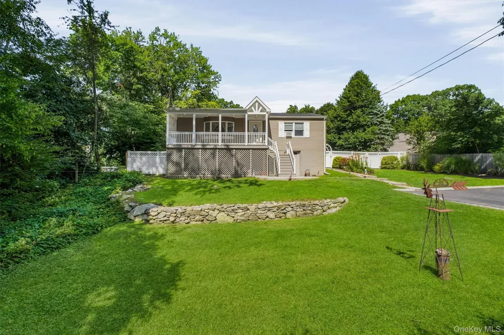 153 Kent Shore Drive Carmel, NY 10512