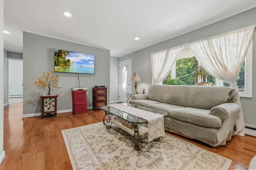 153 Kent Shore Drive Carmel, NY 10512