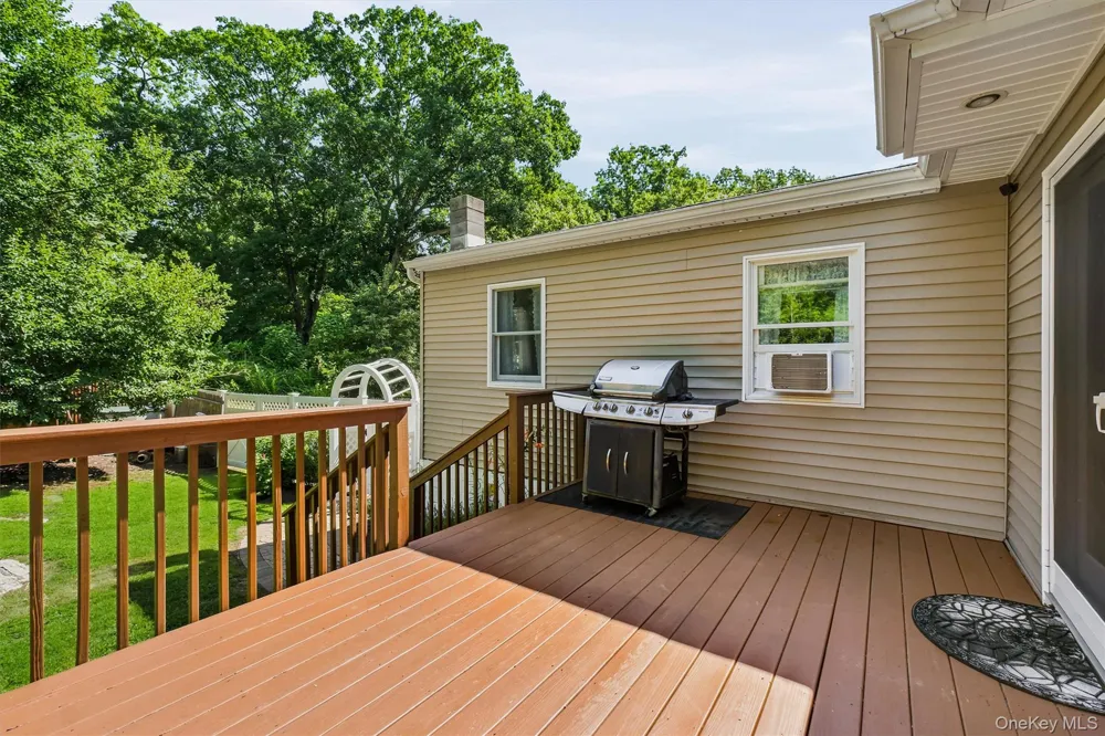 153 Kent Shore Drive Carmel, NY 10512