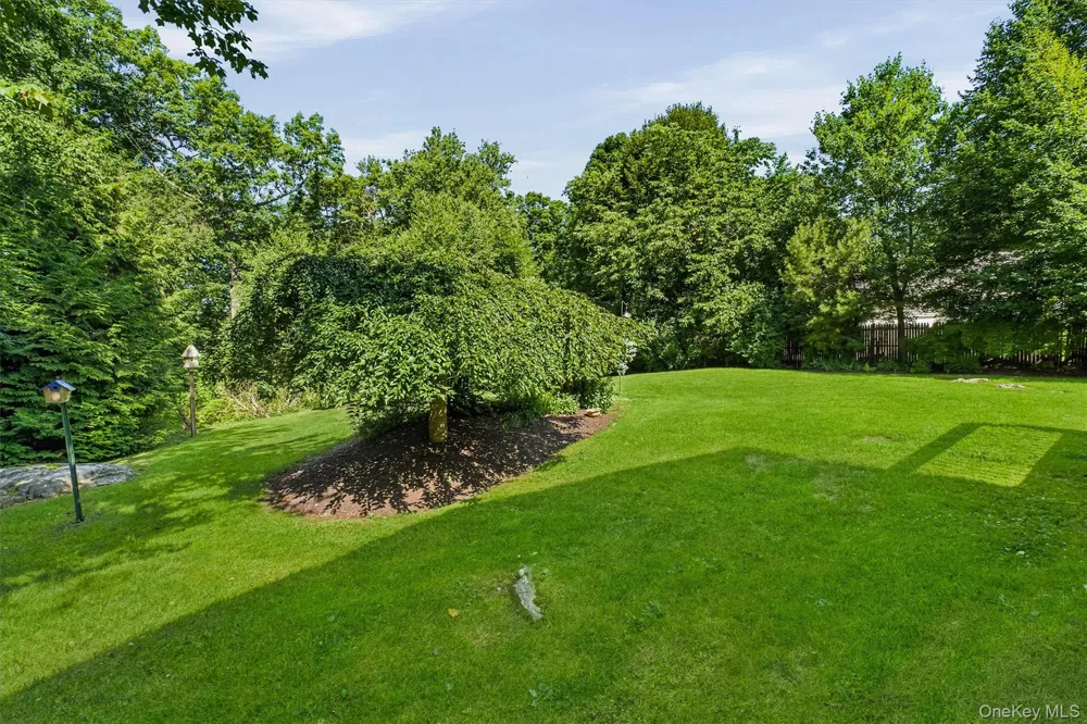 153 Kent Shore Drive Carmel, NY 10512