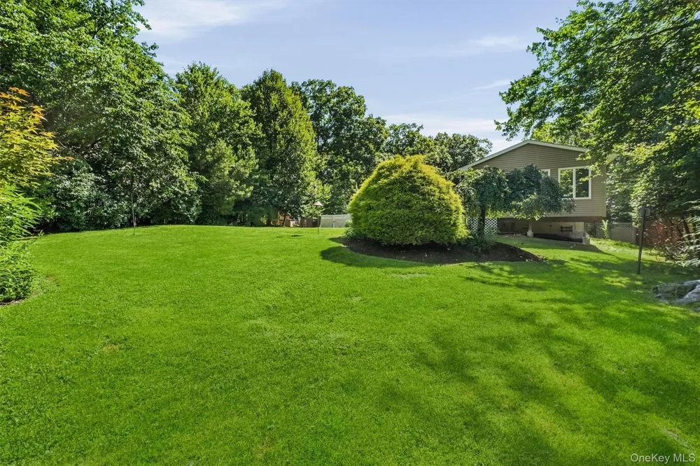 153 Kent Shore Drive Carmel, NY 10512