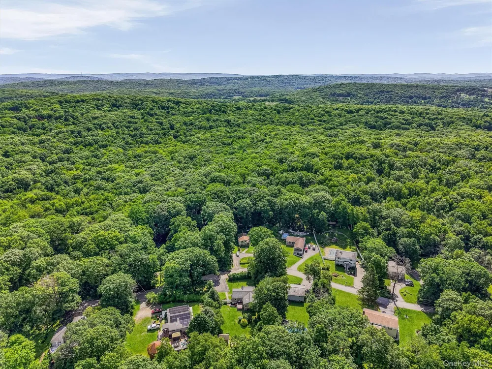 153 Kent Shore Drive Carmel, NY 10512