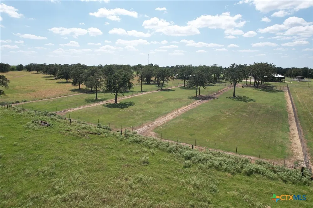 5205 S FM 486 Thorndale, TX 76577