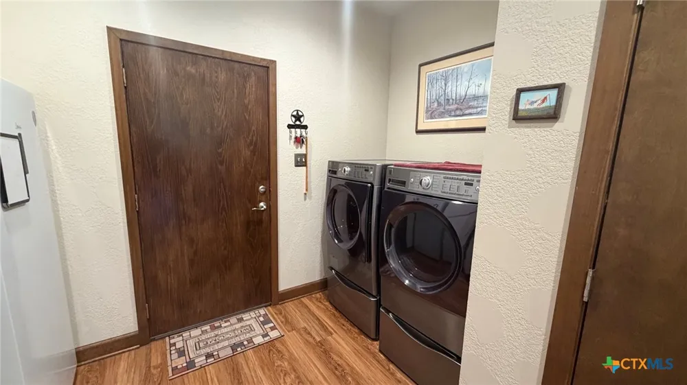 5205 S FM 486 Thorndale, TX 76577