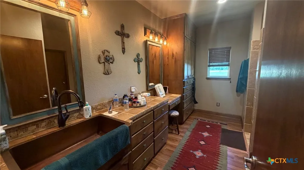 5205 S FM 486 Thorndale, TX 76577
