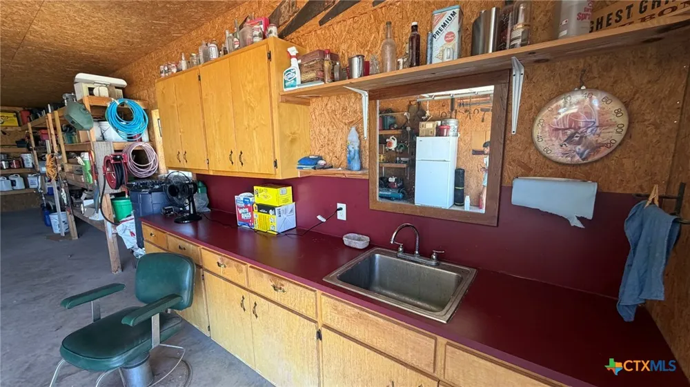 5205 S FM 486 Thorndale, TX 76577