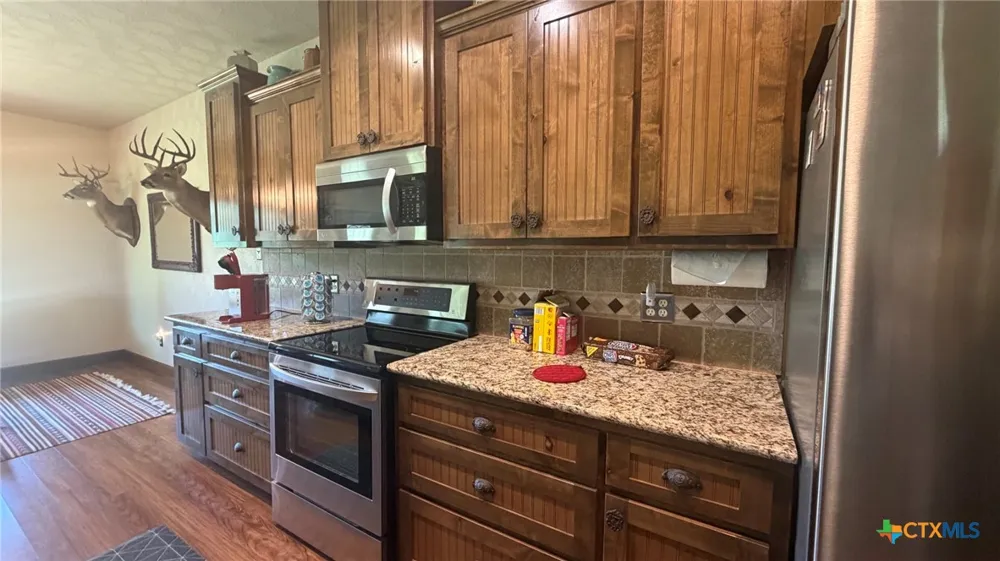 5205 S FM 486 Thorndale, TX 76577