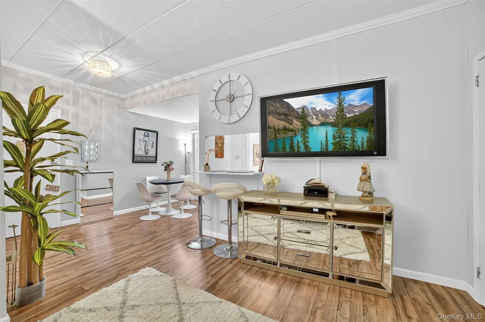 1101 Midland Avenue #121 Bronxville, NY 10708