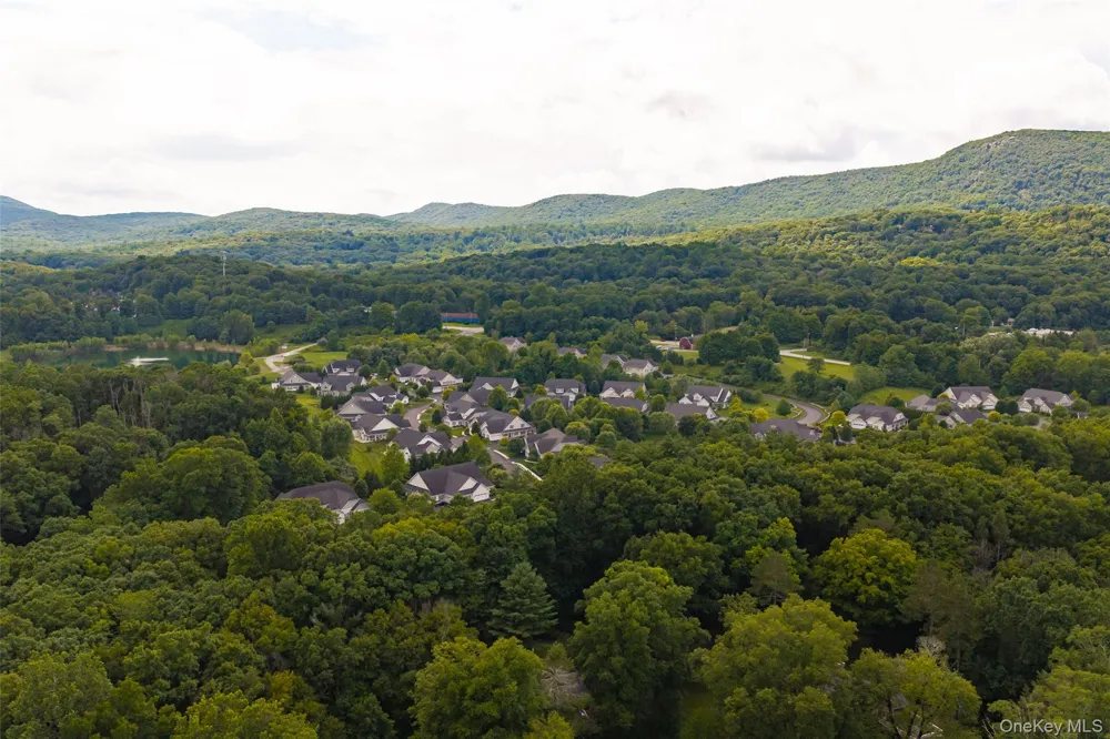 5 Maggie May Way Cold Spring, NY 10516