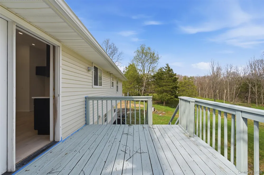 600 Twin Arch Road Rock Tavern, NY 12575