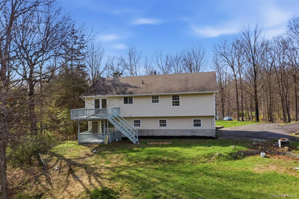 600 Twin Arch Road Rock Tavern, NY 12575