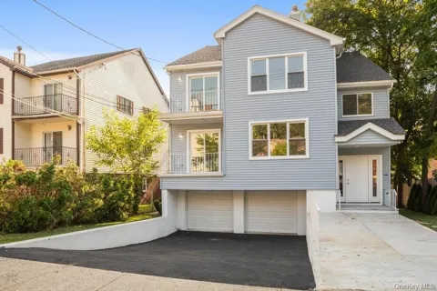52 Washington Street #2