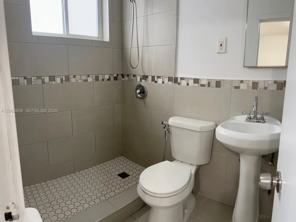 791 SW 64th Ave #8 Miami, FL 33144
