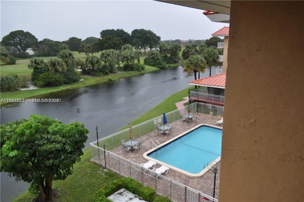 405 S Pine Island Rd #401D Plantation, FL 33324
