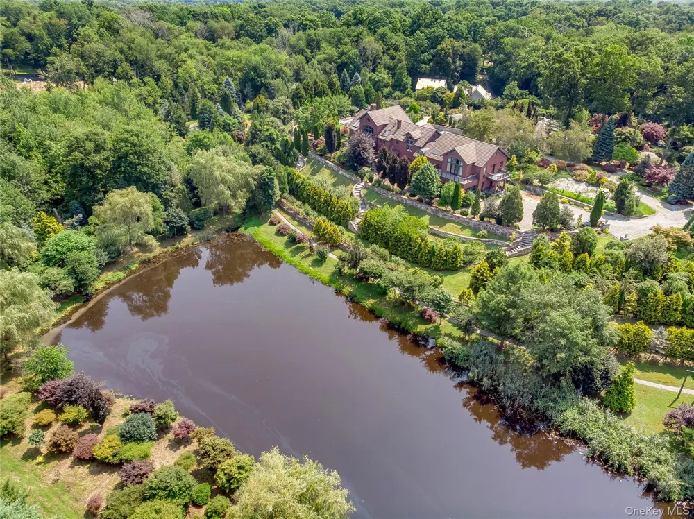 25 Edgar Road Armonk, NY 10504