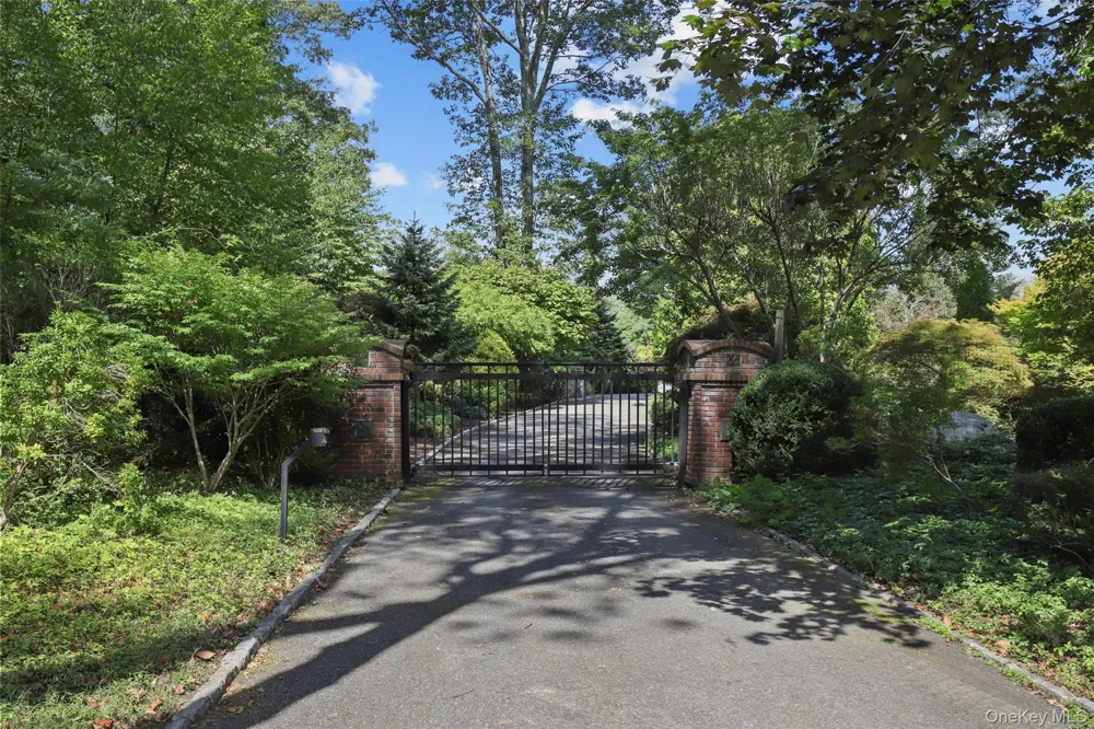 25 Edgar Road Armonk, NY 10504