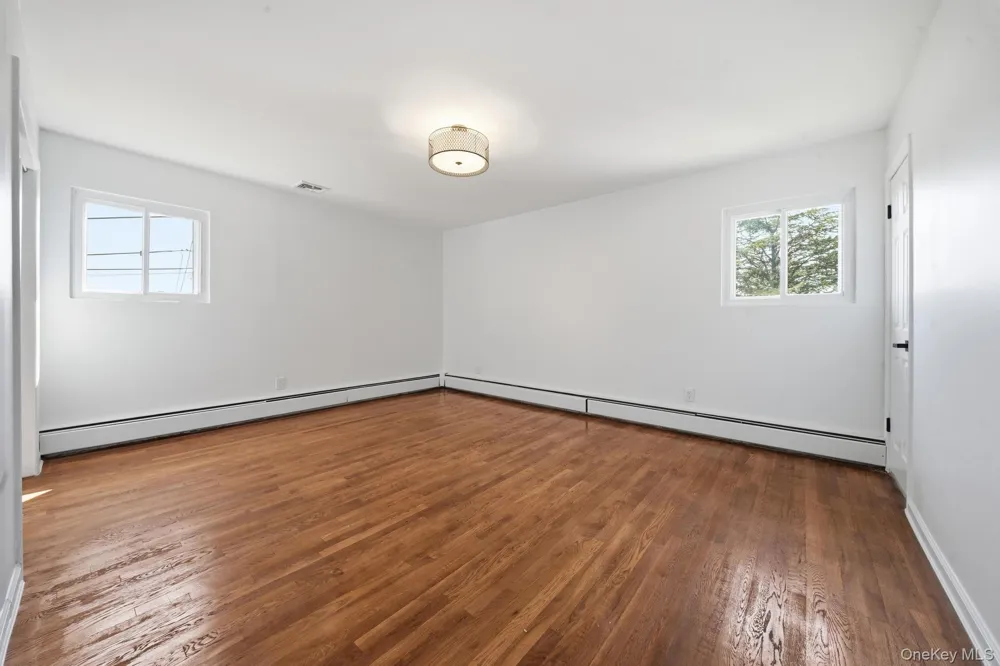 133 Meister Boulevard Freeport, NY 11520