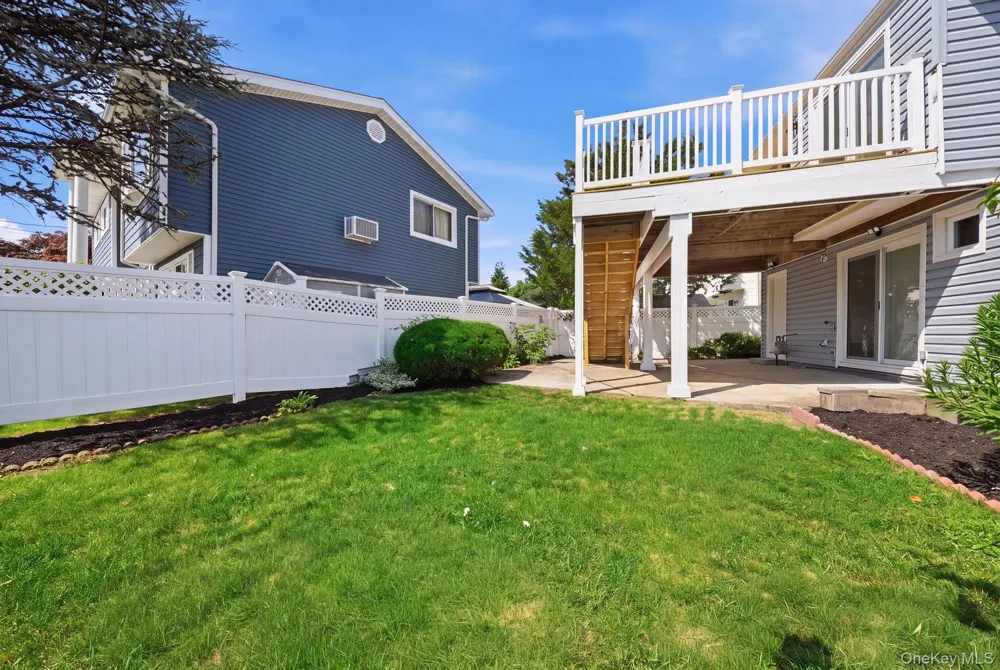133 Meister Boulevard Freeport, NY 11520