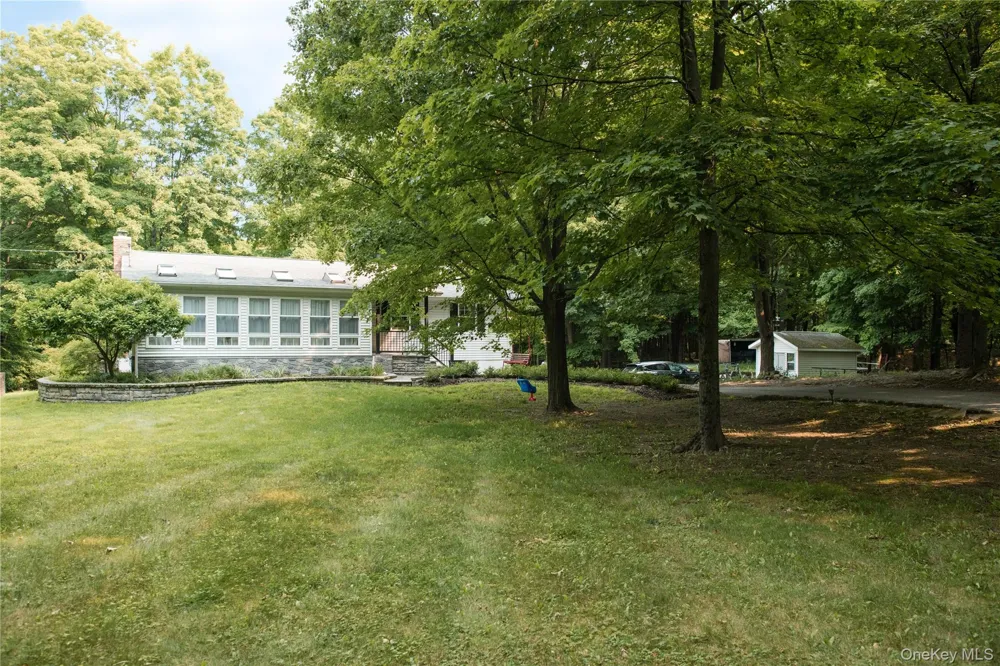 72 Old Quaker Hill Road Monroe, NY 10950