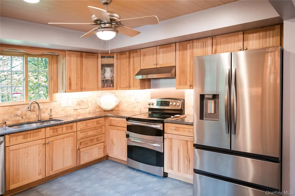 72 Old Quaker Hill Road Monroe, NY 10950
