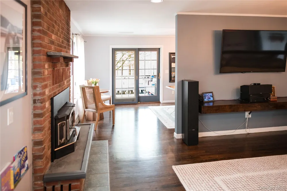 72 Old Quaker Hill Road Monroe, NY 10950