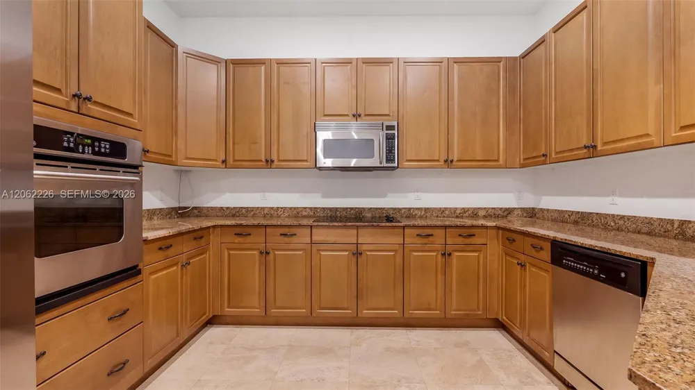 425 NE 69th Cir Boca Raton, FL 33487