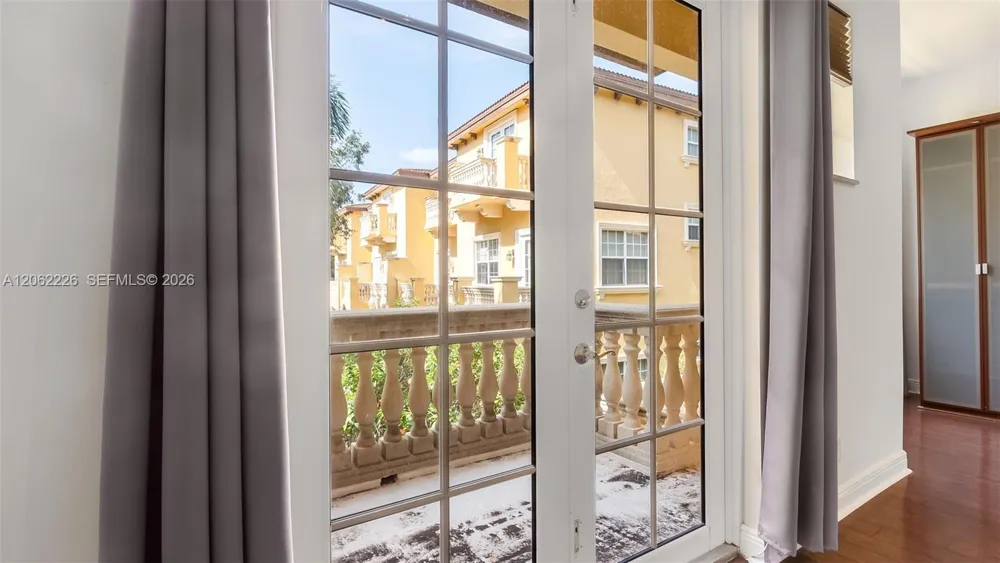 425 NE 69th Cir Boca Raton, FL 33487