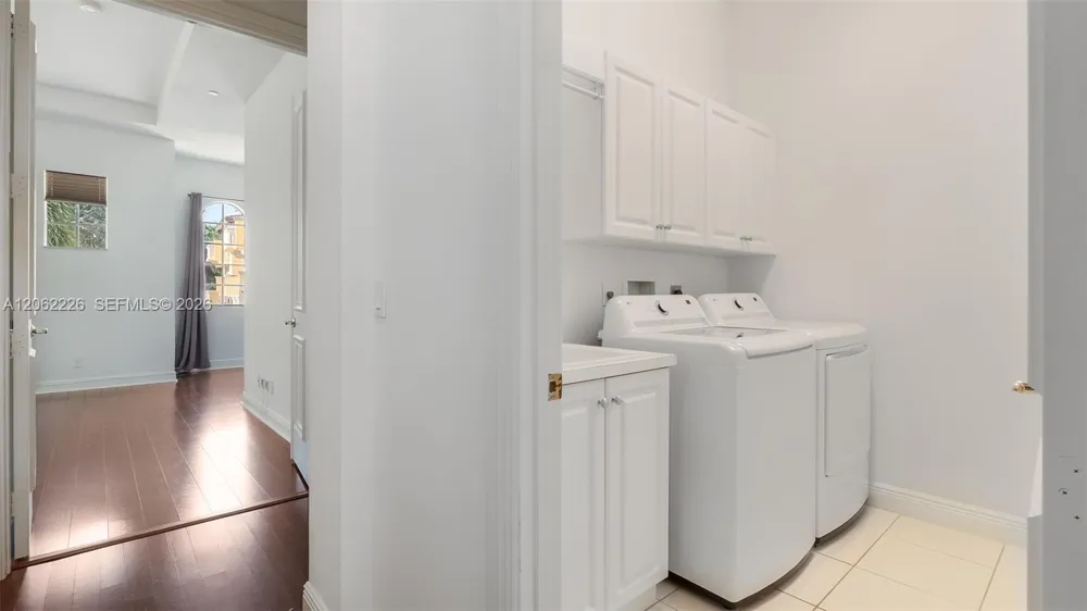 425 NE 69th Cir Boca Raton, FL 33487
