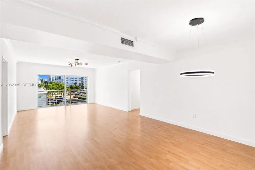 1880 S Treasure Dr #3D North Bay Village, FL 33141