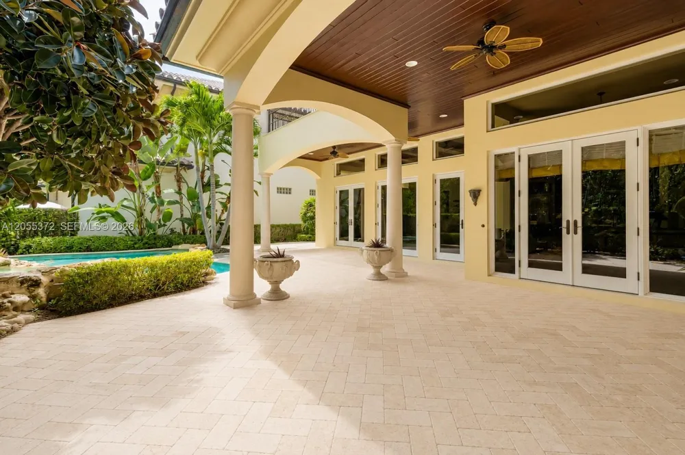 4044 S Ocean Blvd Highland Beach, FL 33487